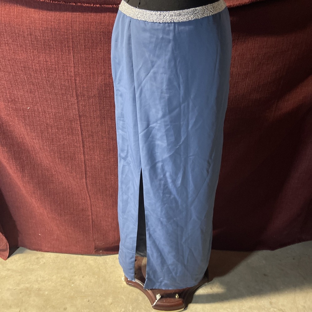 MLV Women Skirt Size Small Blue